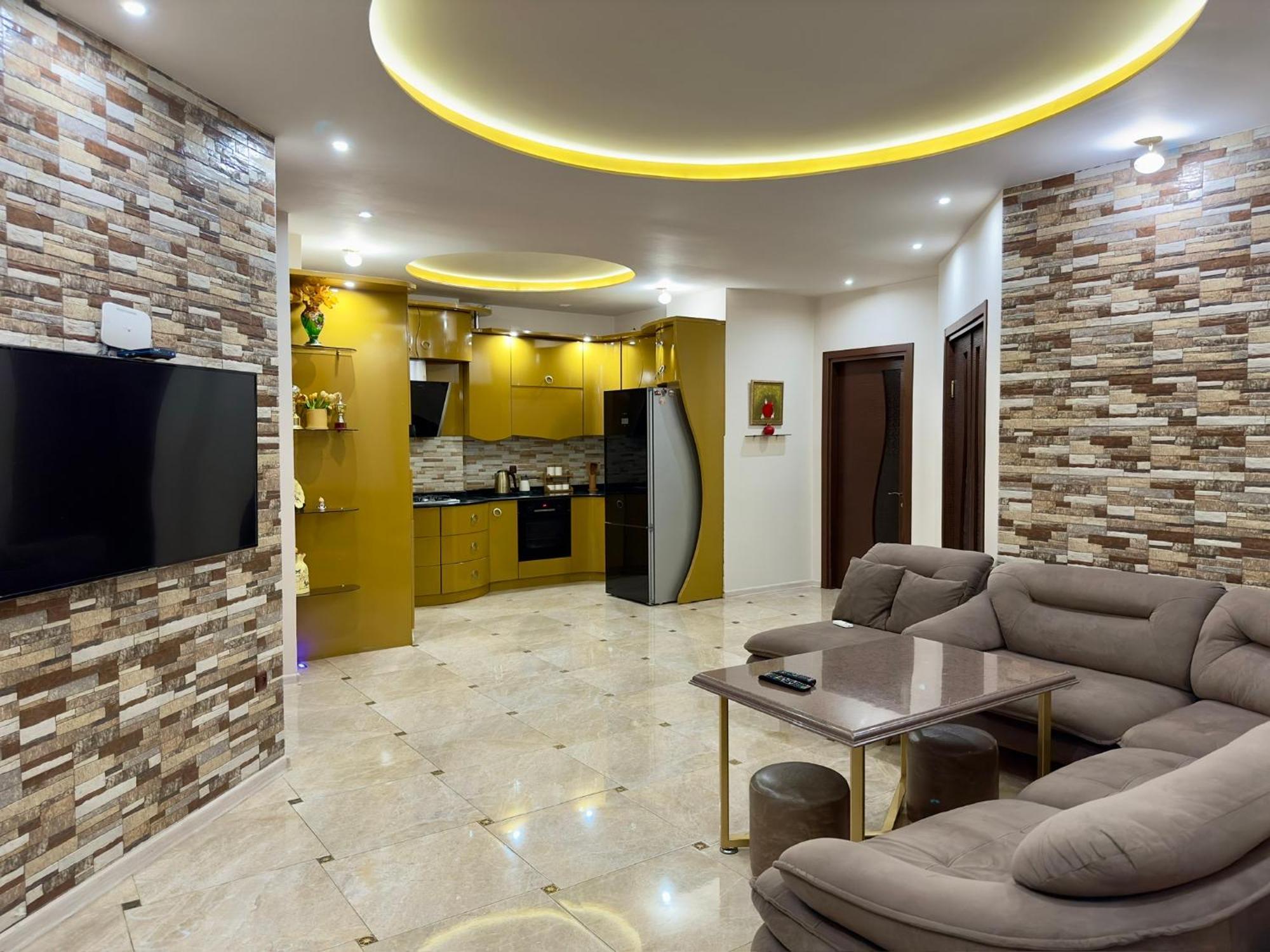 Grand Home Батуми Екстериор снимка