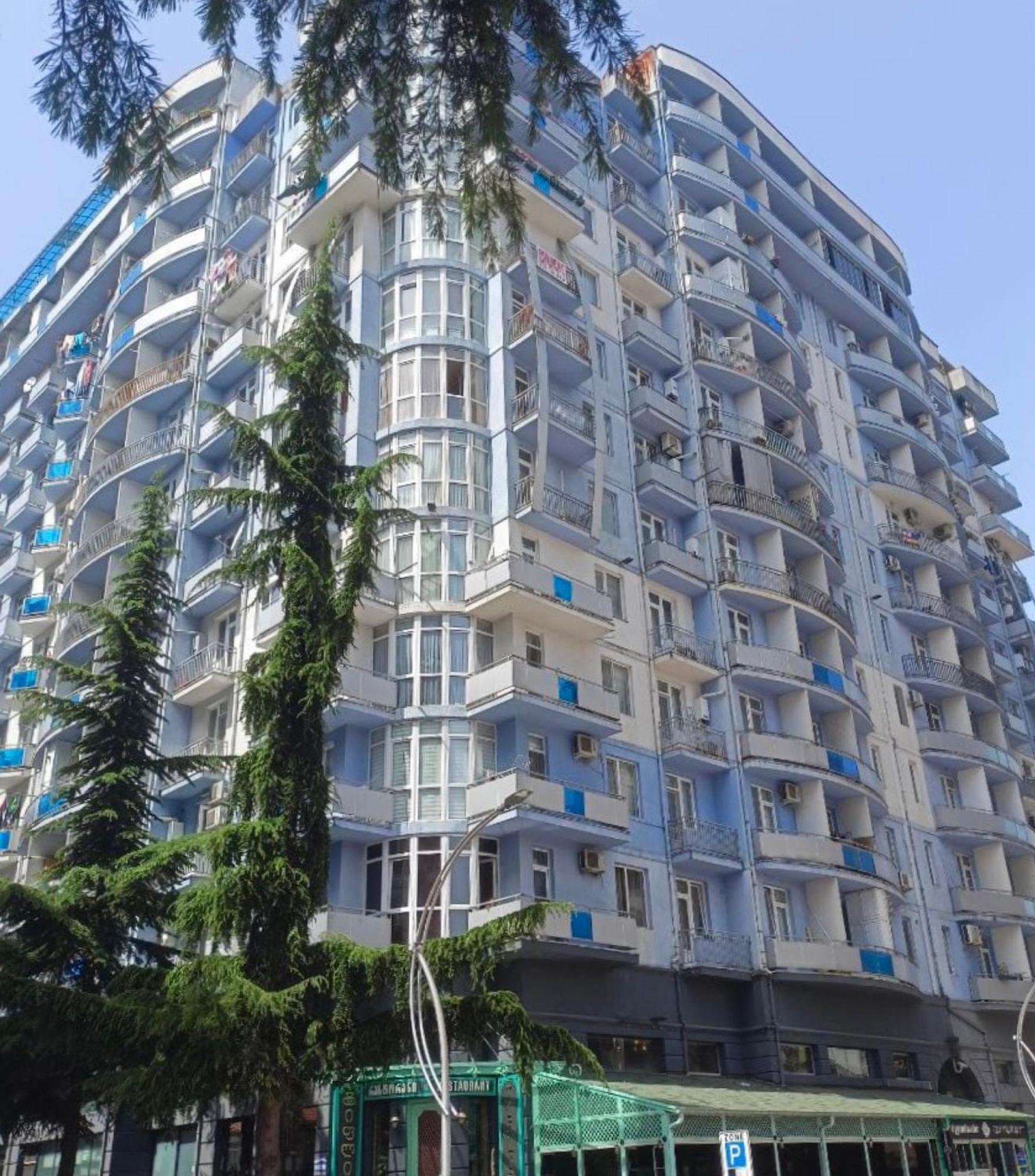 Grand Home Батуми Екстериор снимка