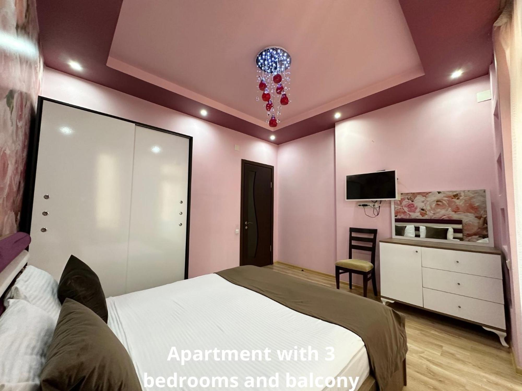 Grand Home Батуми Екстериор снимка