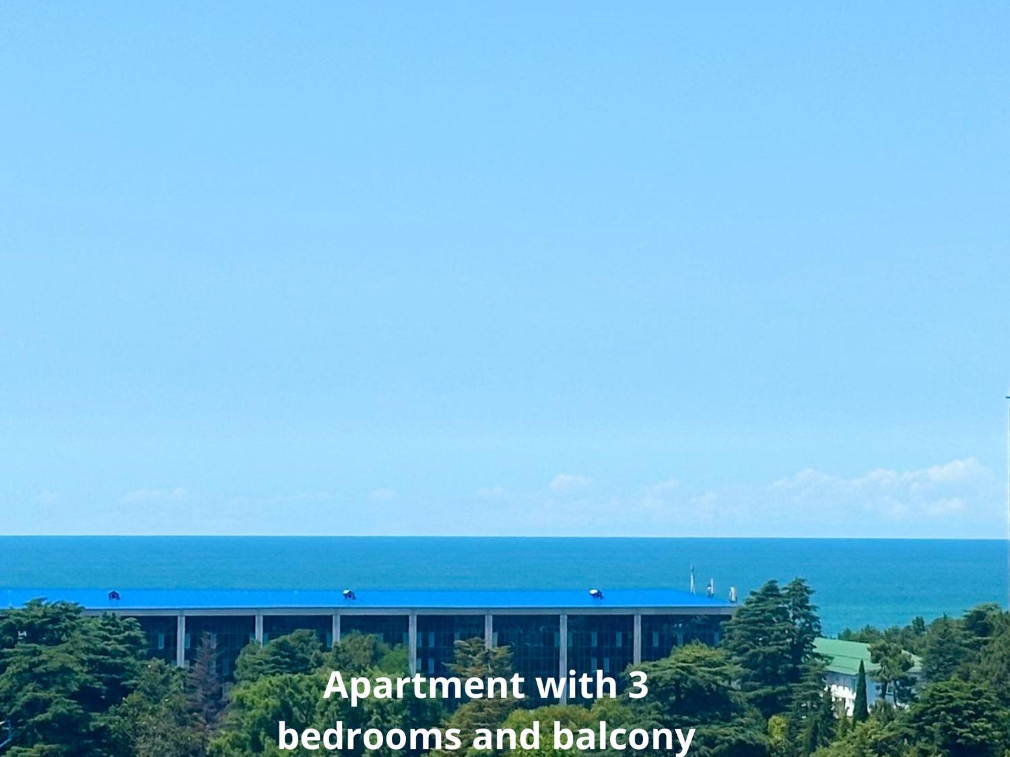 Grand Home Батуми Екстериор снимка