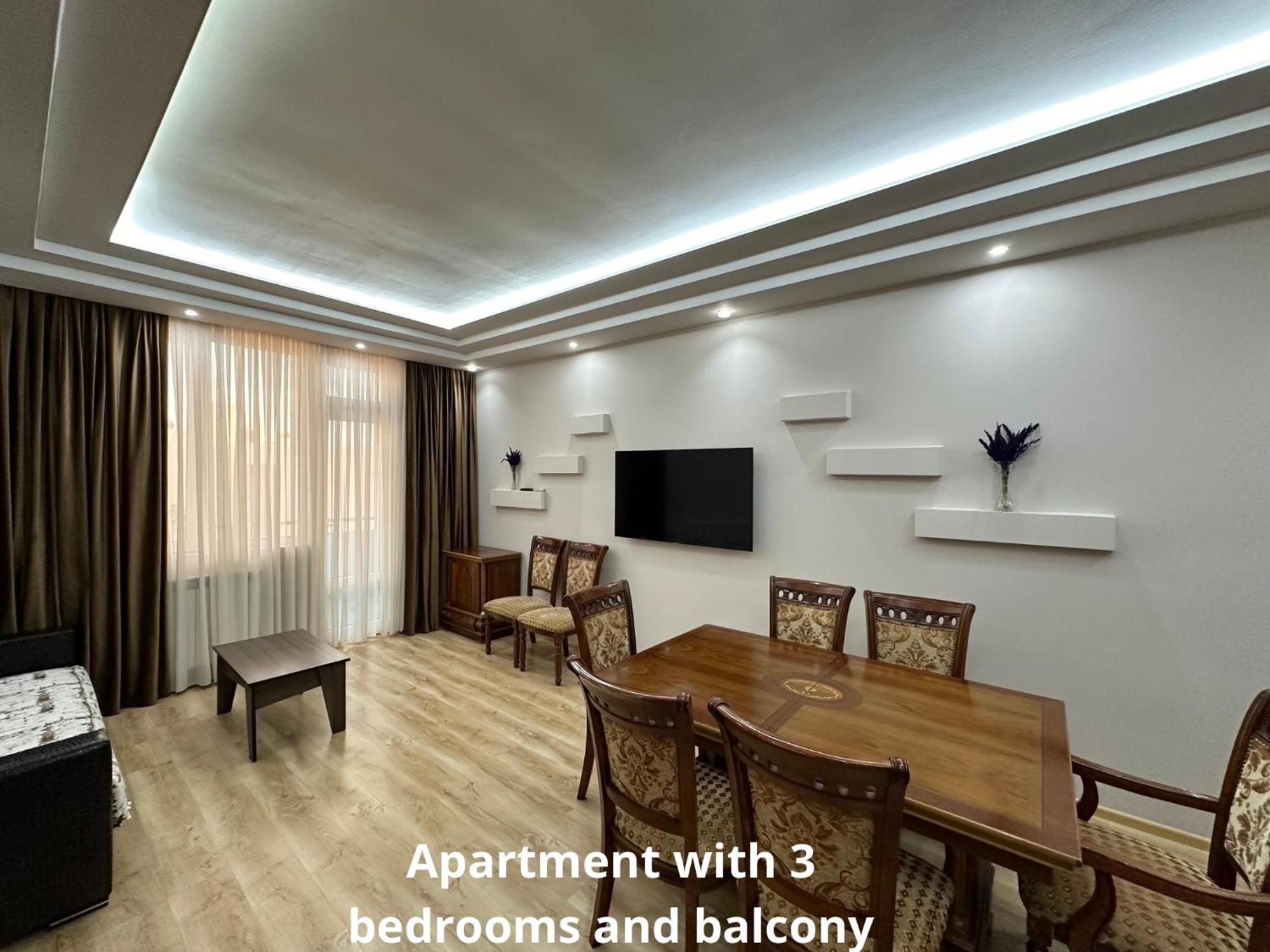 Grand Home Батуми Екстериор снимка