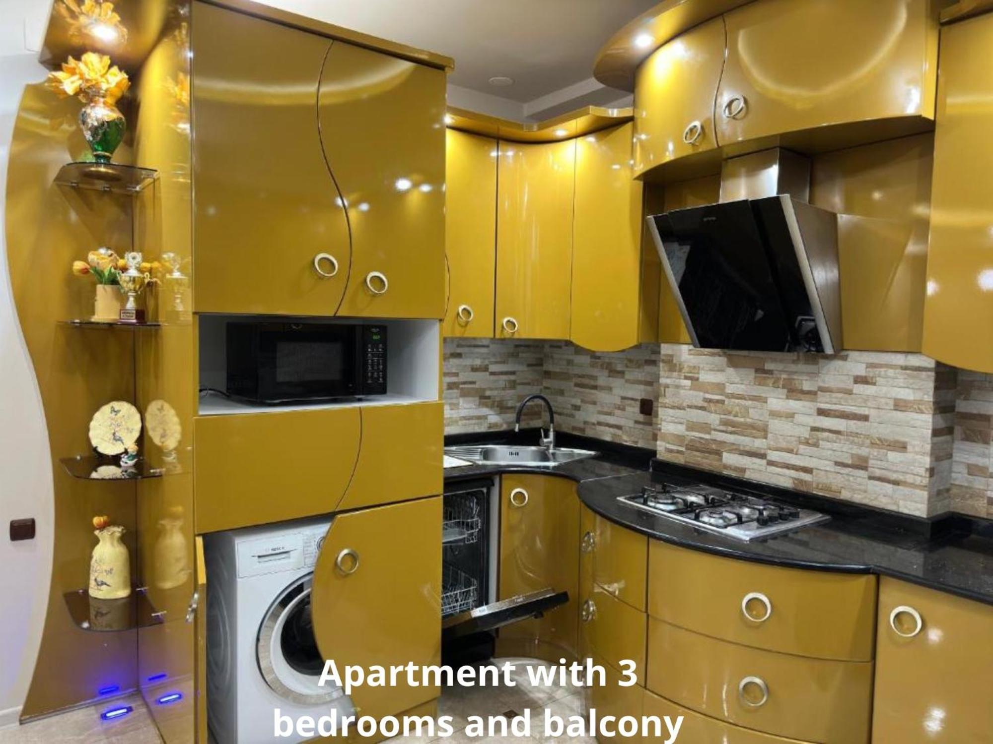 Grand Home Батуми Екстериор снимка