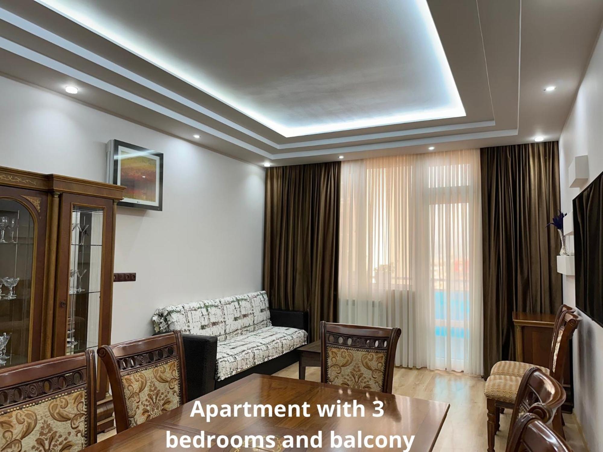 Grand Home Батуми Екстериор снимка