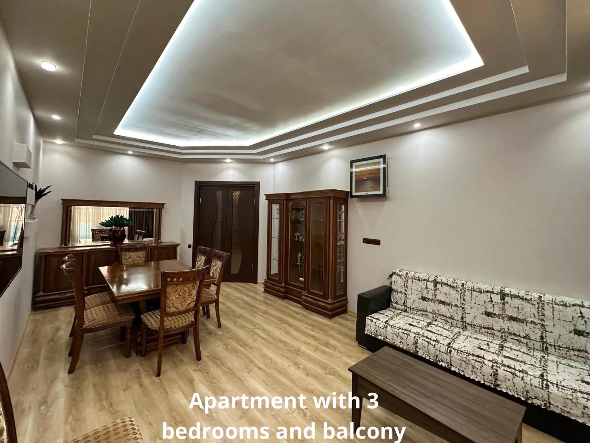 Grand Home Батуми Екстериор снимка