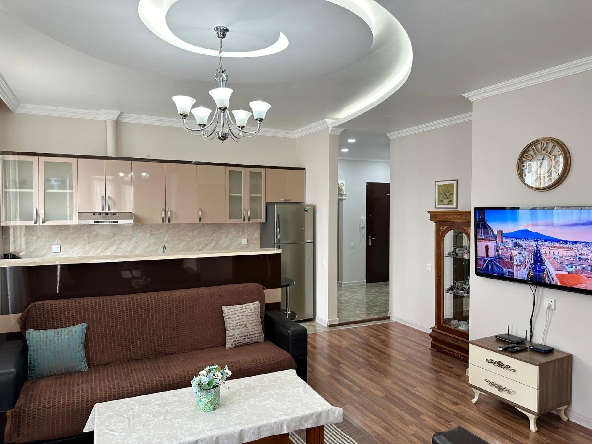 Grand Home Батуми Стая снимка
